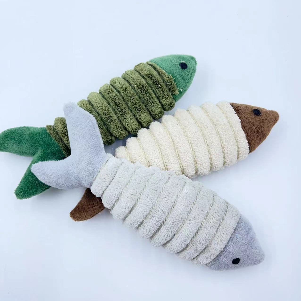 Poisson en Peluche à l’Herbe à Chat – Jouet Stimulant pour Chat